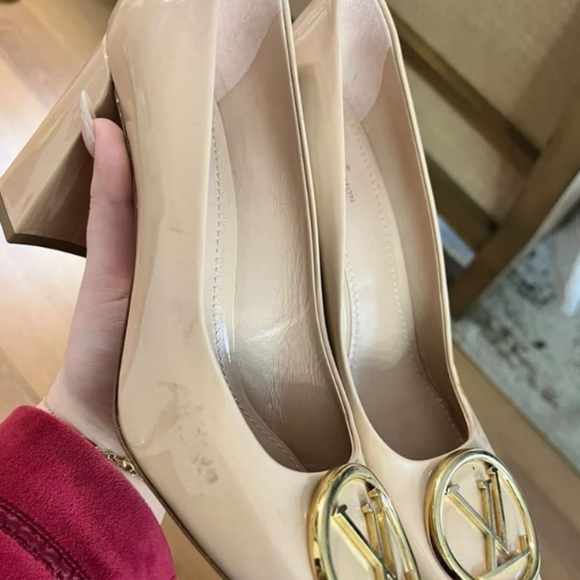 AUTH LV MEDELINE HEELS SZ EU 40 - Picture 6 of 8